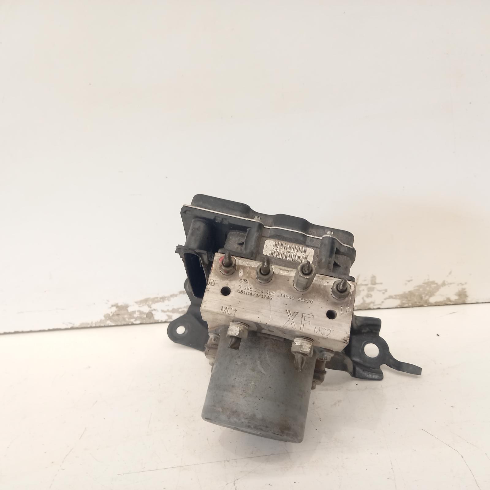 View Auto part Abs Pump/Modulator Toyota Camry 2008