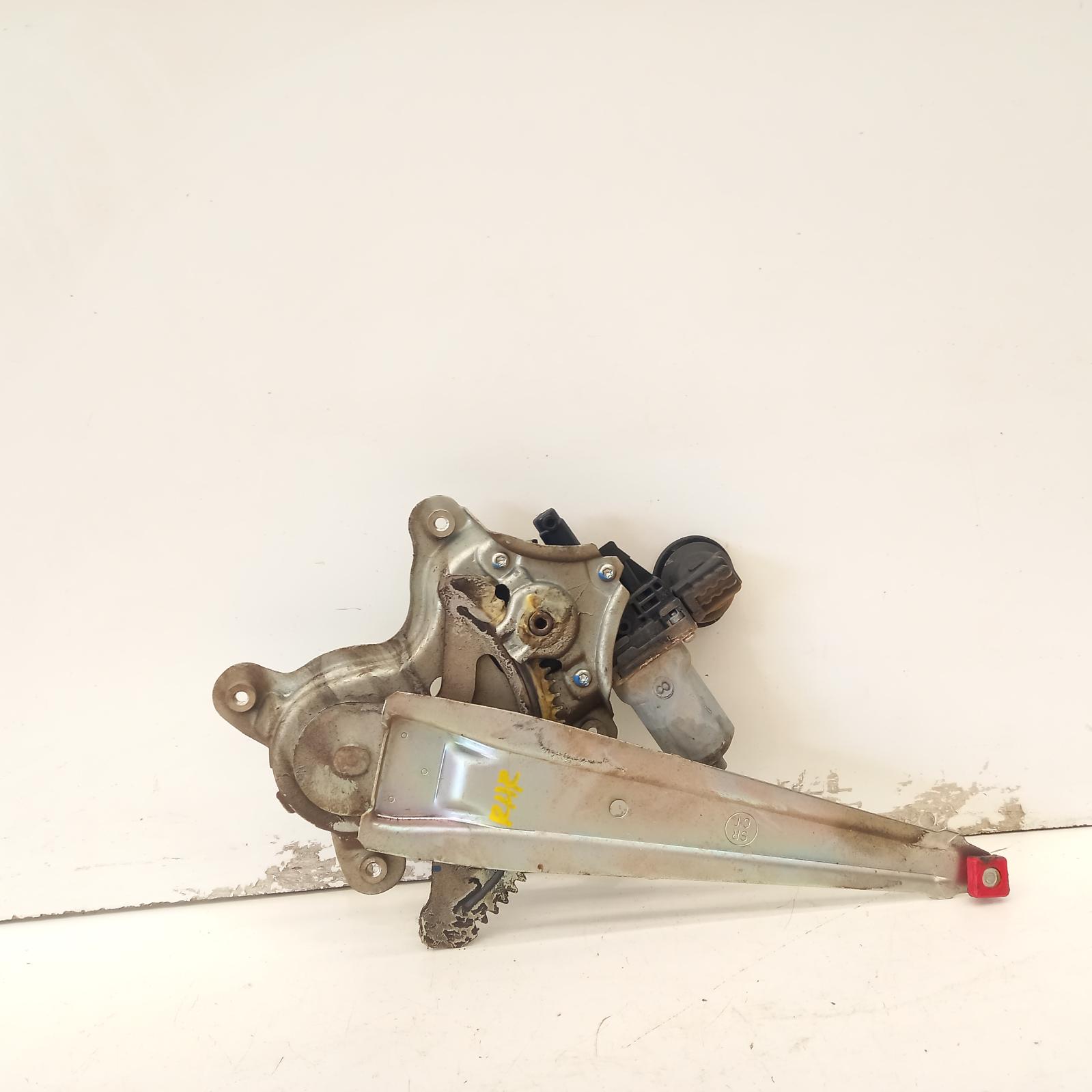 View Auto part Right Rear Wnd Reg/Motor Toyota Camry 2008