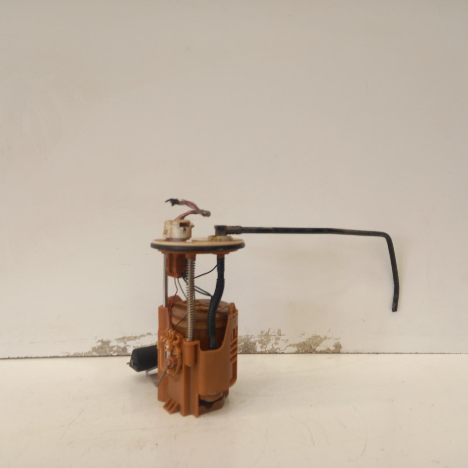 View Auto part Fuel Pump Toyota Camry 2008