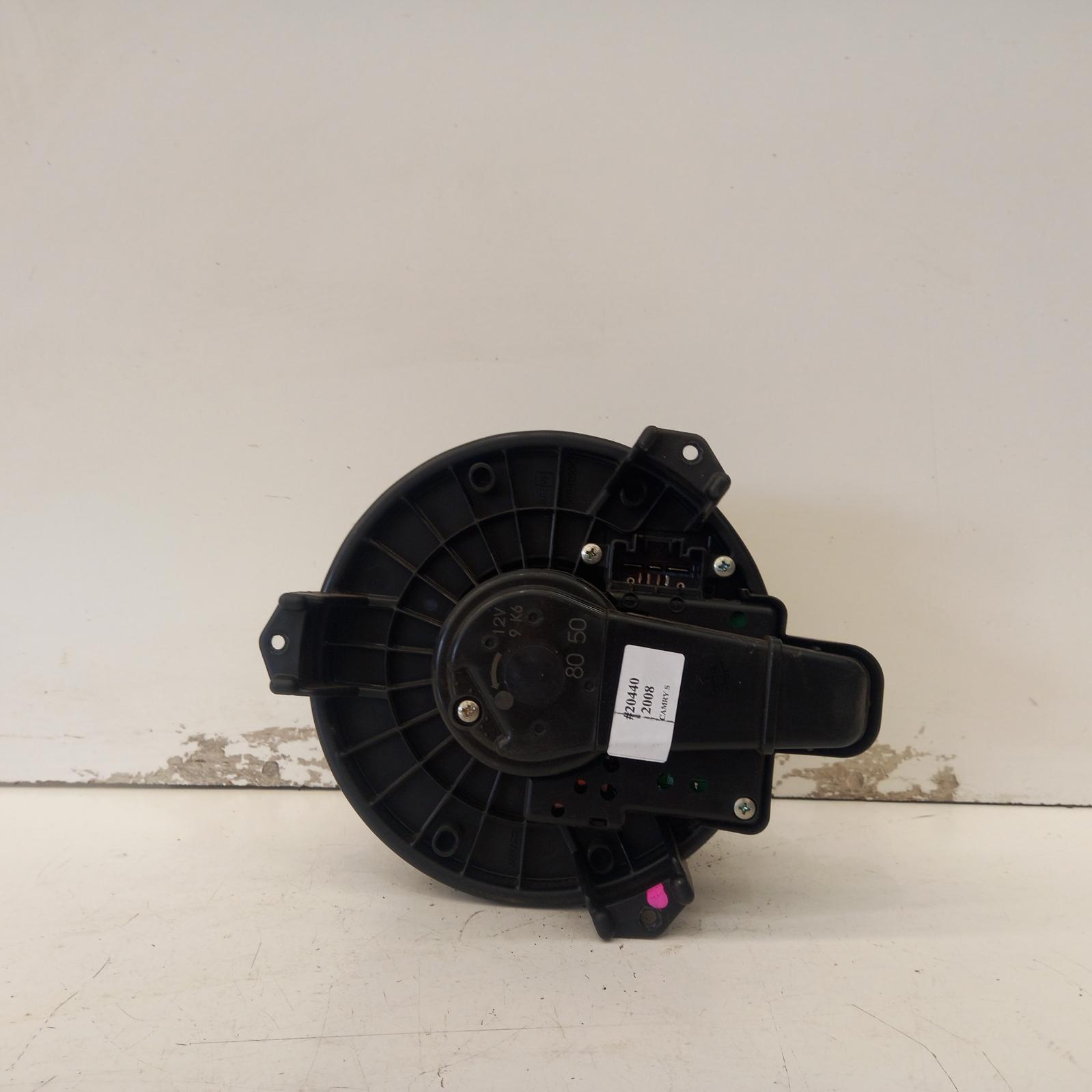 View Auto part Heater Fan Motor Toyota Camry 2008