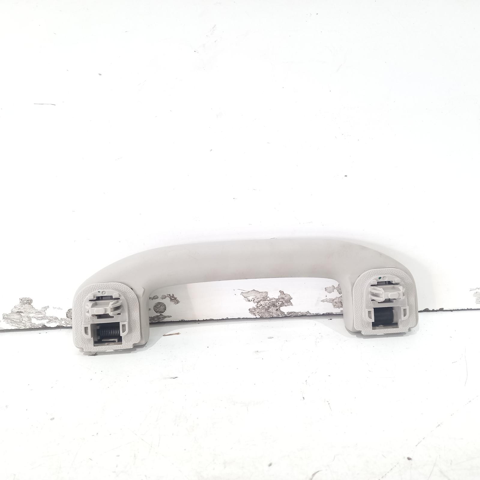 View Auto part Grab Handle Nissan Pathfinder 2016