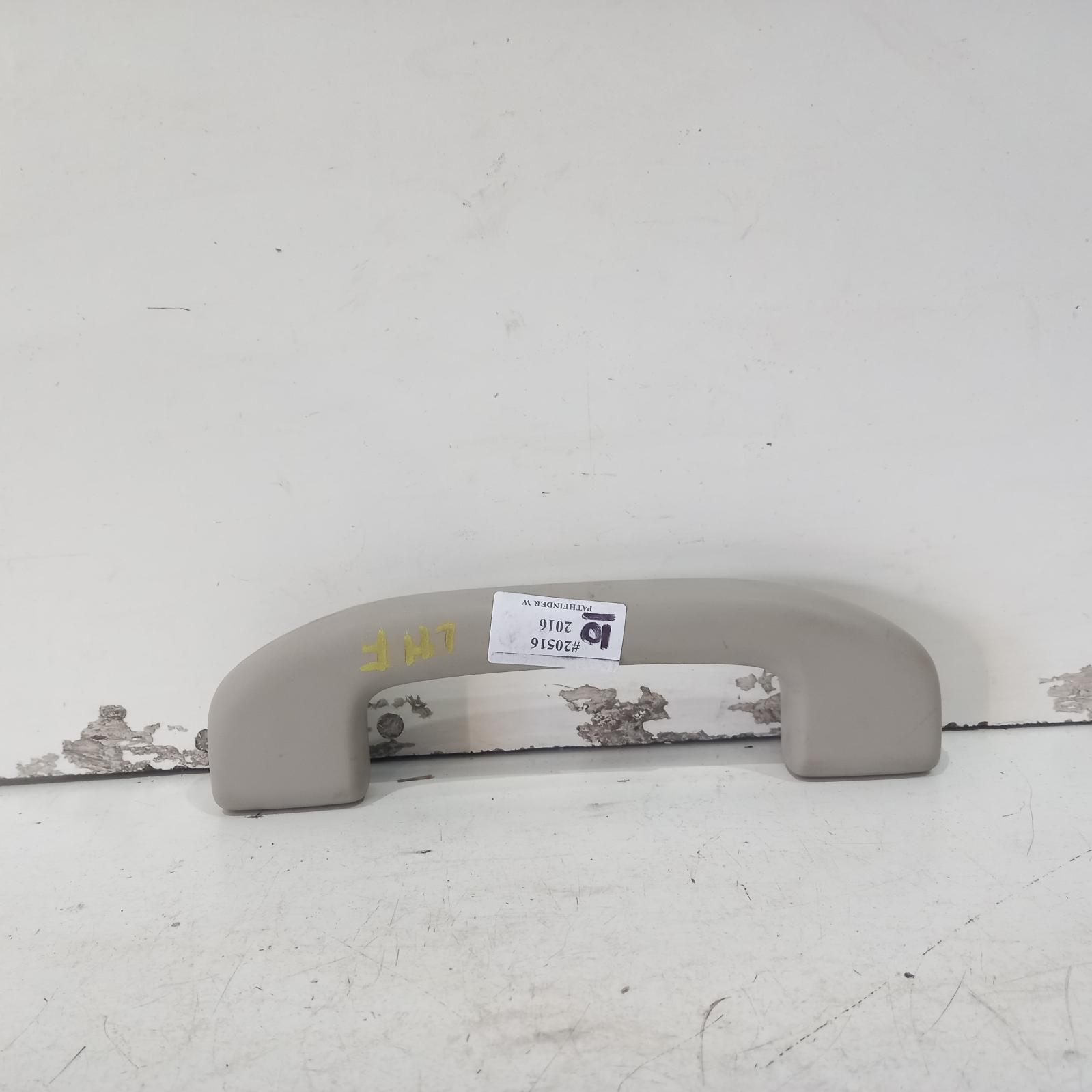 View Auto part Grab Handle Nissan Pathfinder 2016