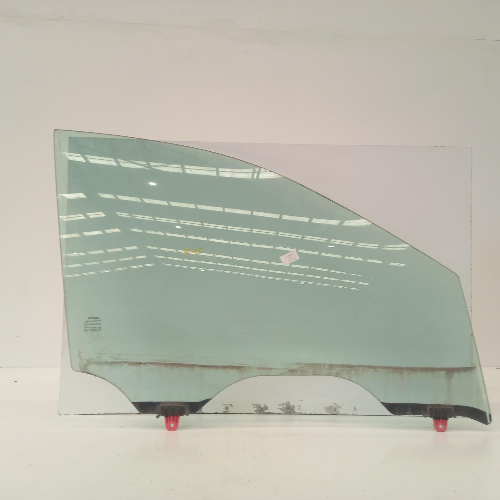 2016 Nissan Pathfinder Right Front Door Window View Auto part Right Front Door Window Nissan Pathfinder 2016