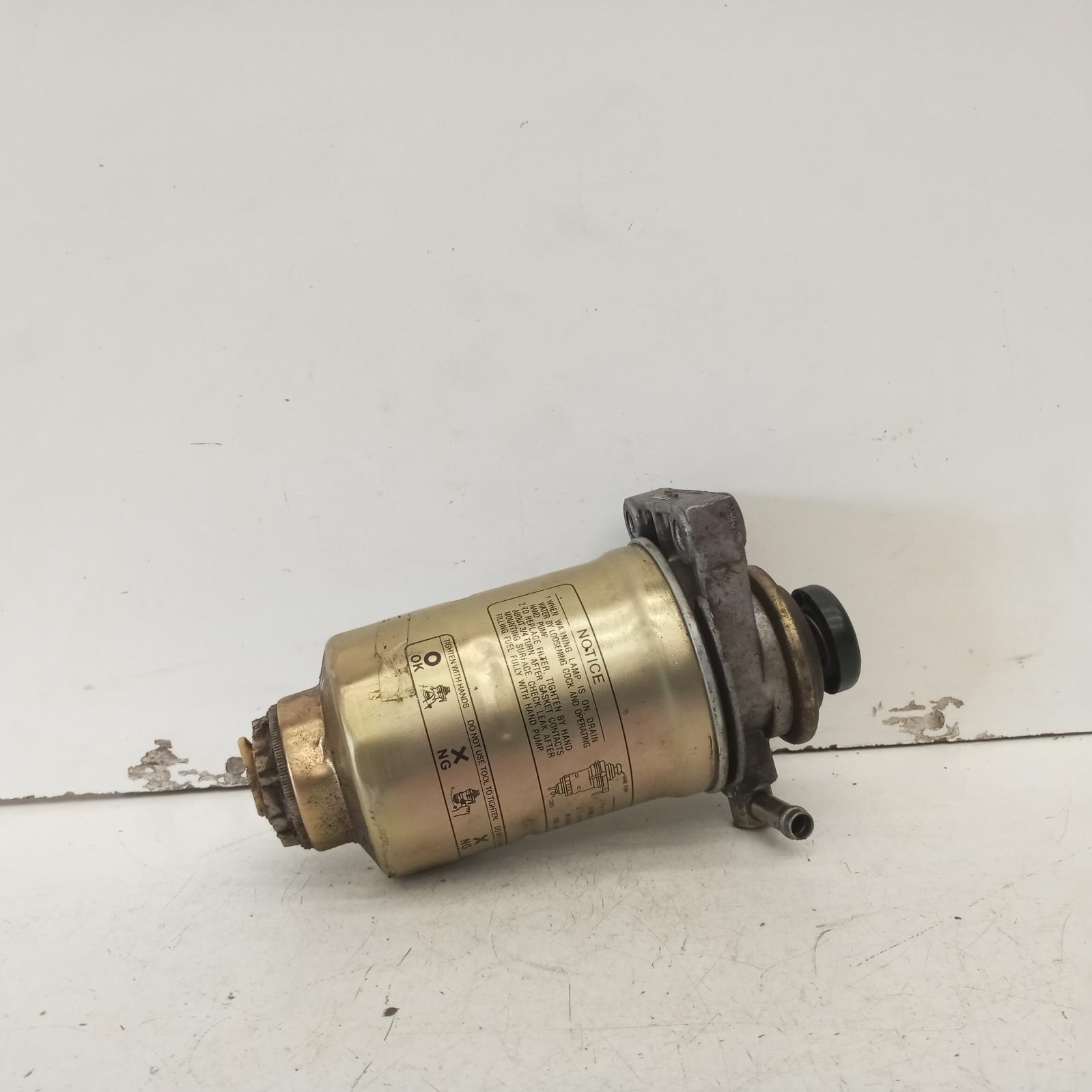 View Auto part Fuel Filter Housing Toyota Landcruiser 1994