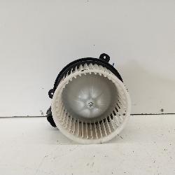 View Auto part Heater Fan Motor Mitsubishi Triton 2022