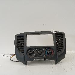 View Auto part Heater/Ac Controls Mitsubishi Triton 2022