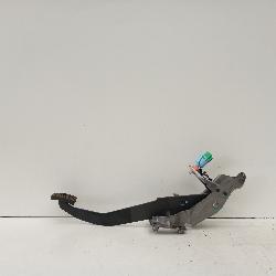 View Auto part Pedal Assembly Mitsubishi Triton 2022