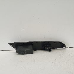 View Auto part Pwr Dr Wind Switch Mitsubishi Triton 2022
