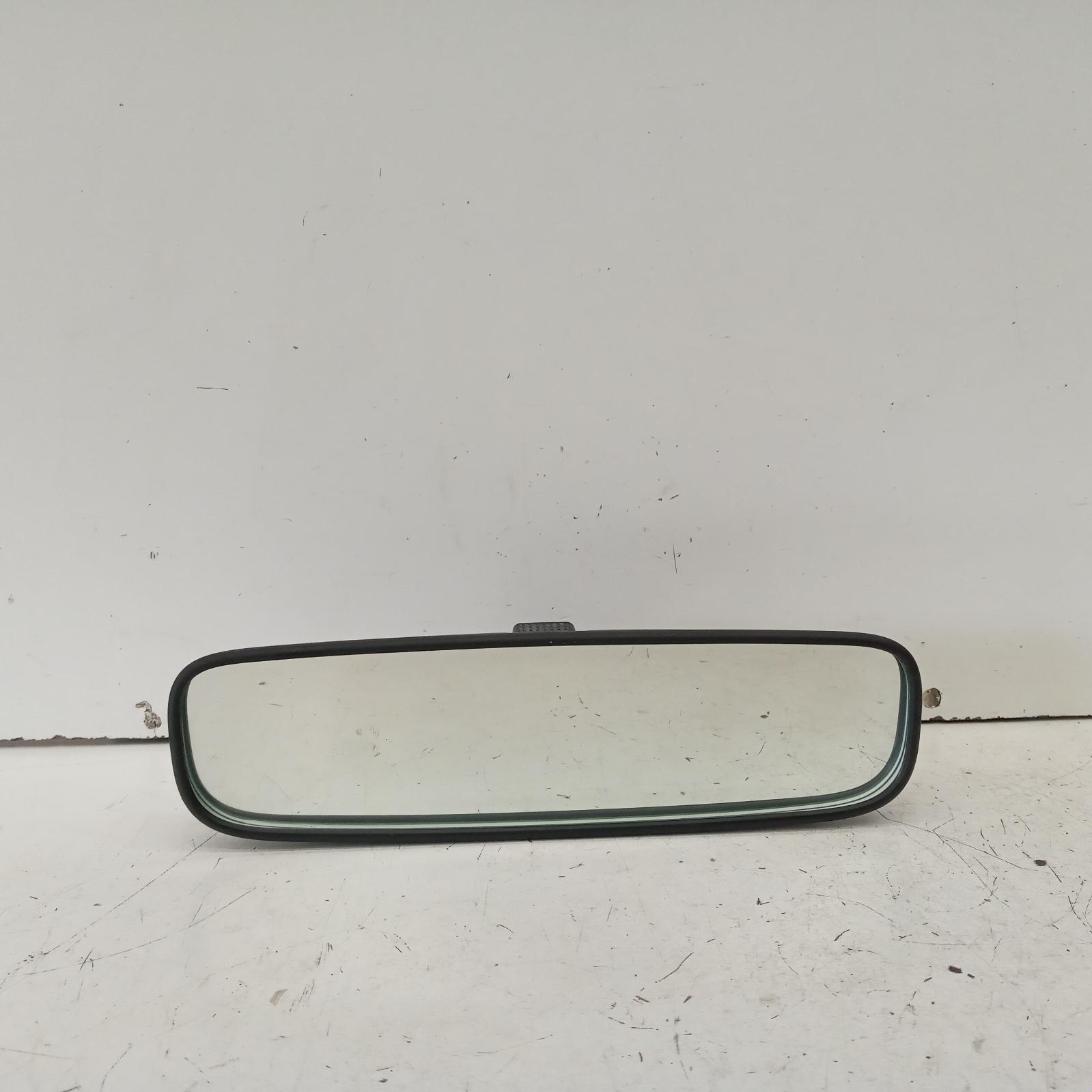 View Auto part Interior Mirror Mitsubishi Triton 2022