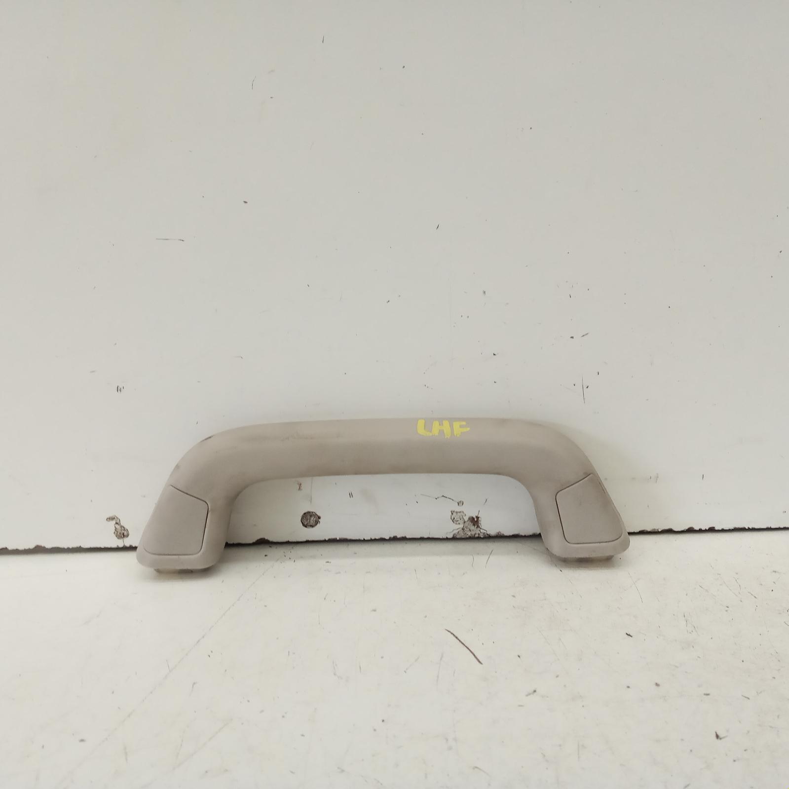 View Auto part Grab Handle Mitsubishi Triton 2022