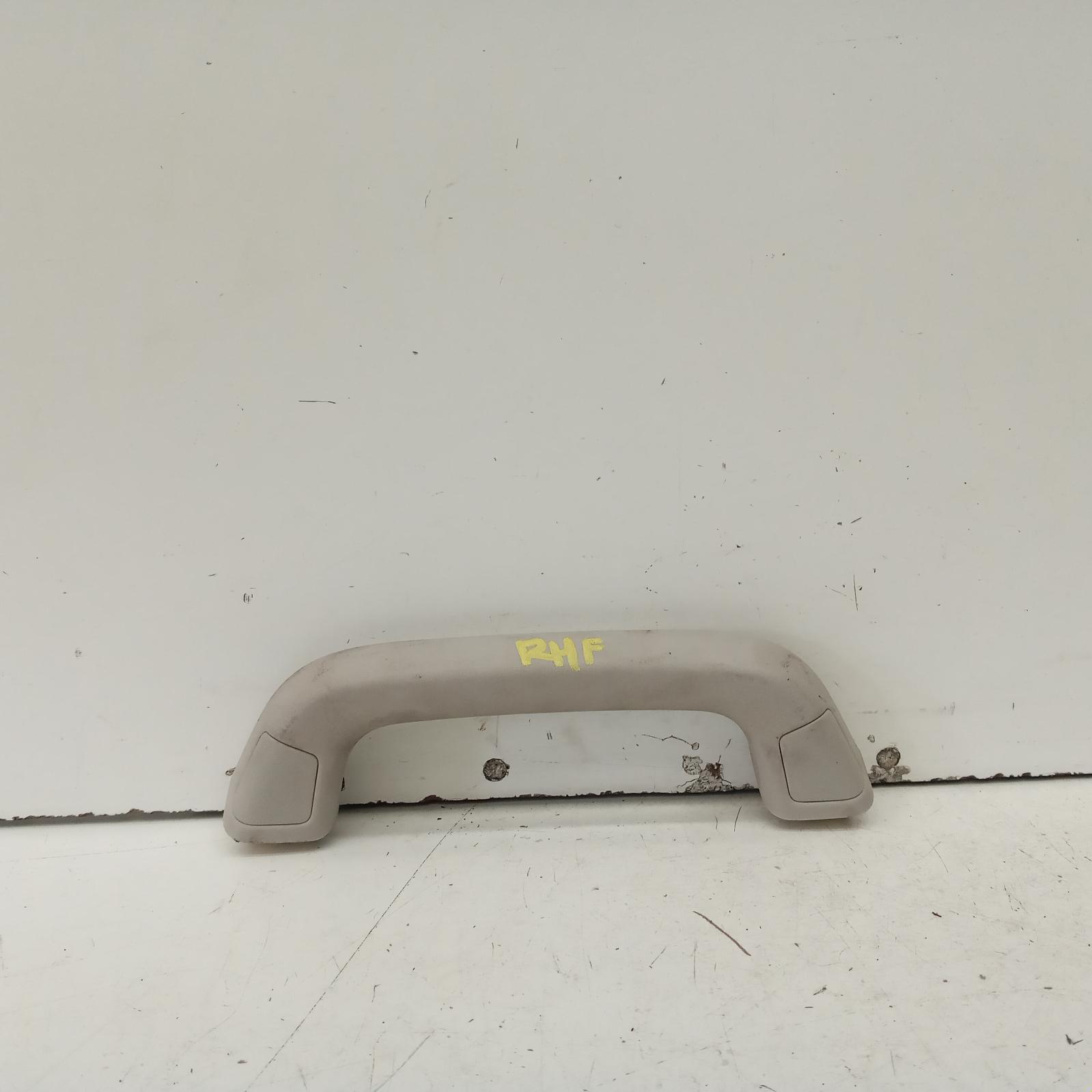 View Auto part Grab Handle Mitsubishi Triton 2022