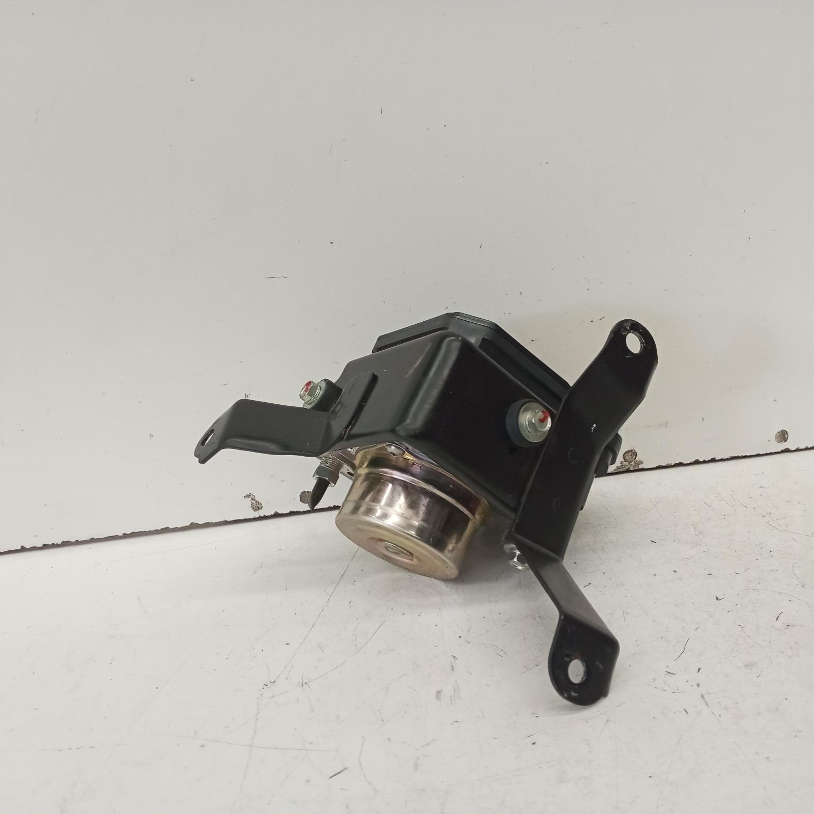 2022 Mitsubishi Triton Abs Pump/Modulator View Auto part Abs Pump/Modulator Mitsubishi Triton 2022