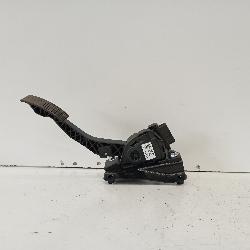 View Auto part Pedal Assembly Mitsubishi Triton 2022