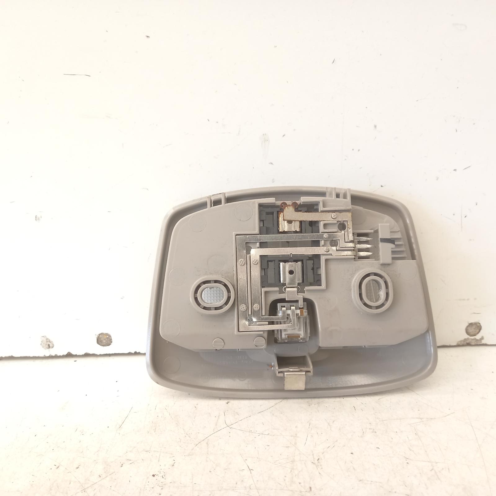 2011 Ssangyong Korando Courtesy Light View Auto part Courtesy Light Ssangyong Korando 2011