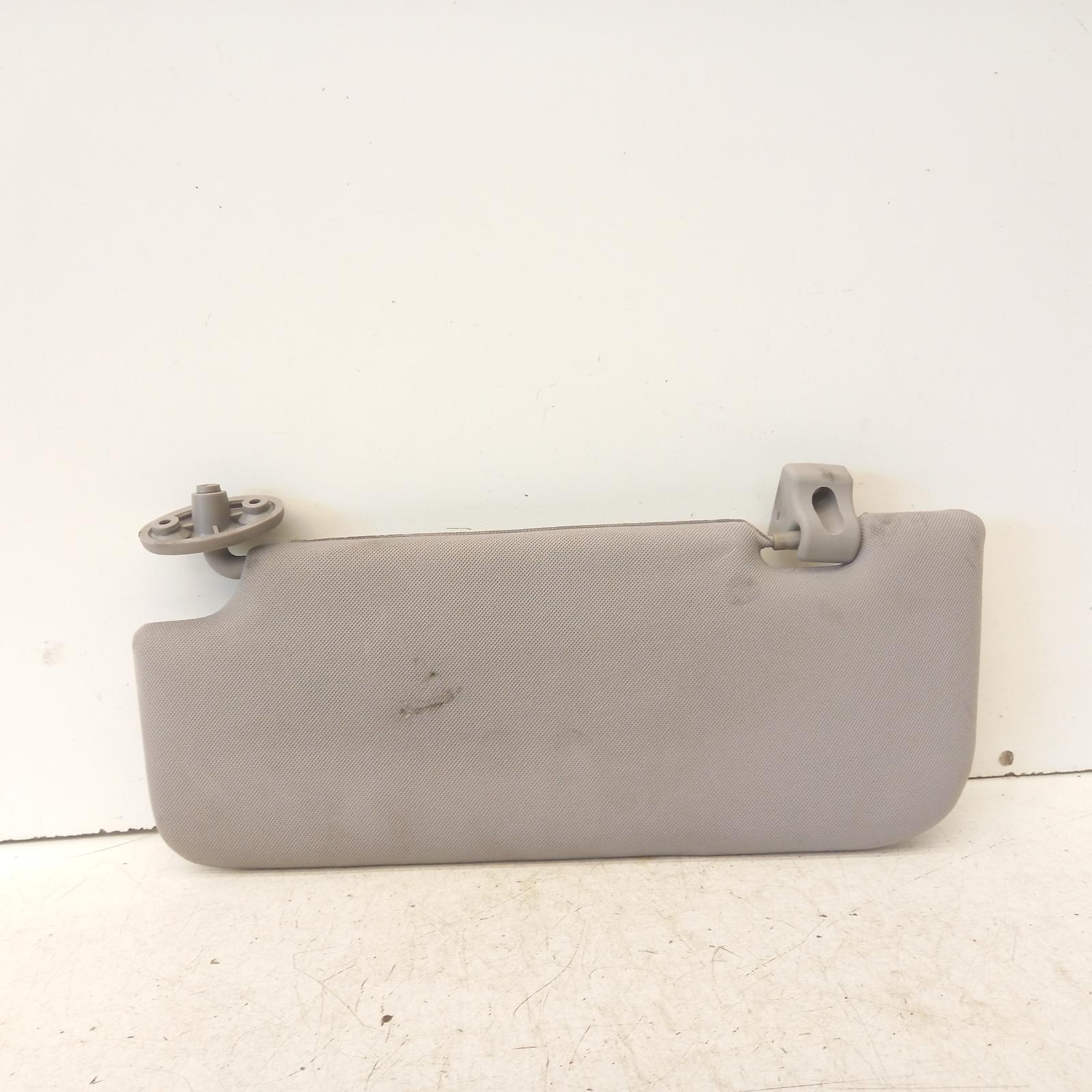 View Auto part Sunvisor Ssangyong Korando 2011