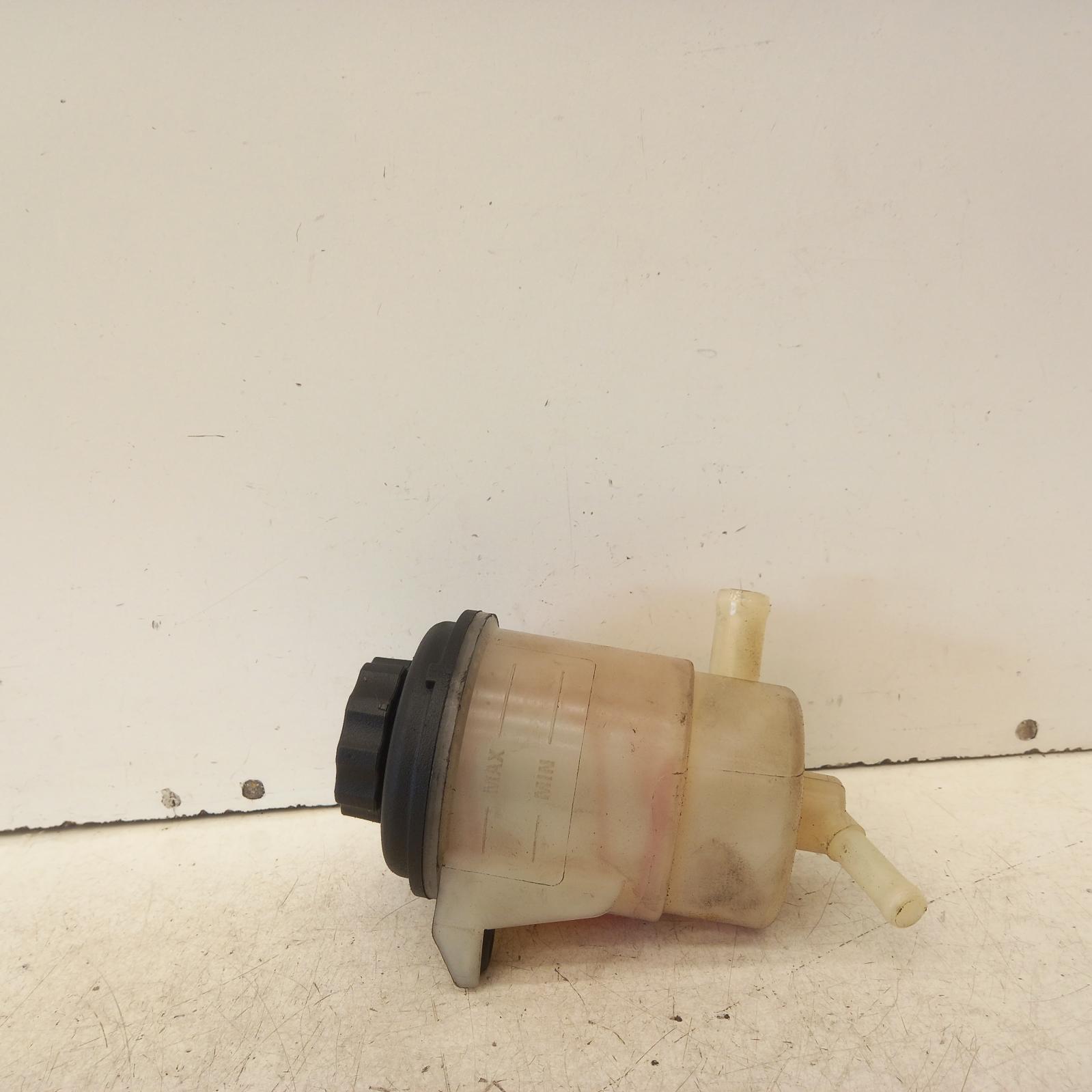 2011 Ssangyong Korando P/S Reservoir View Auto part P/S Reservoir Ssangyong Korando 2011