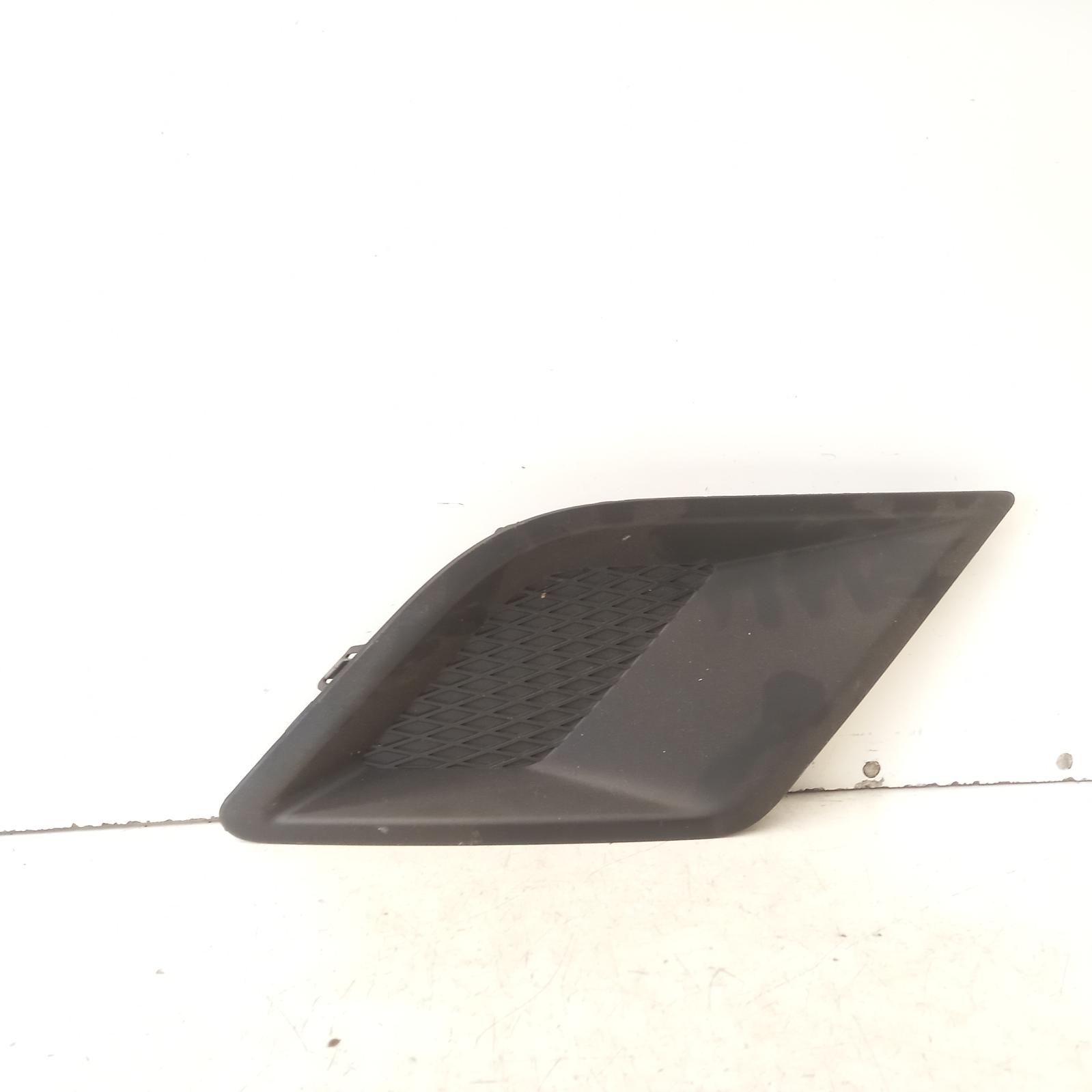 View Auto part Grille Ssangyong Korando 2011