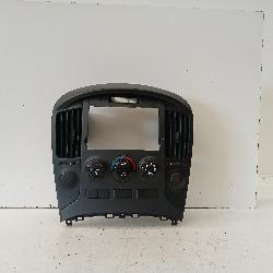 View Auto part Heater/Ac Controls Hyundai Iload/imax 2011