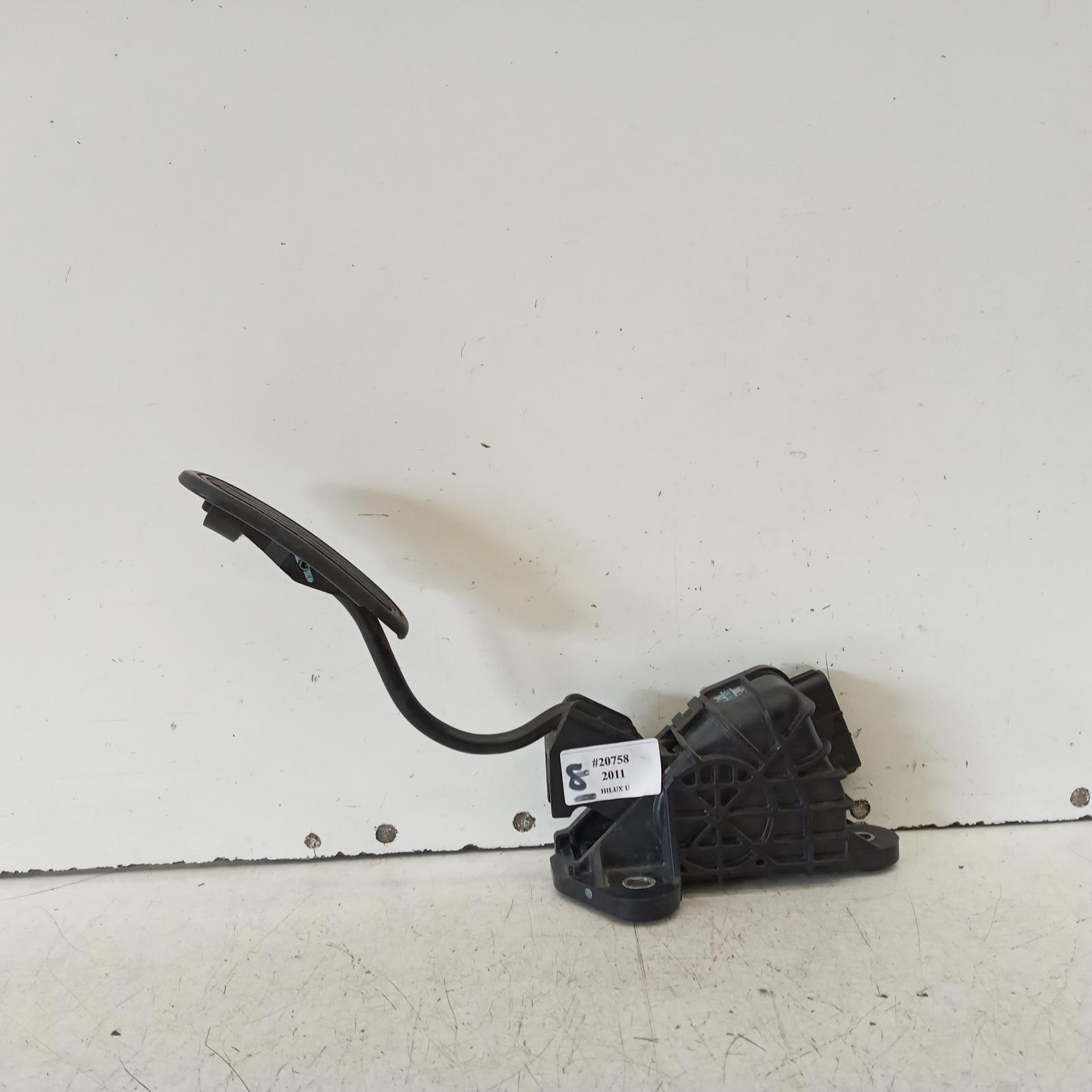 View Auto part Pedal Assembly Toyota Hilux 2011
