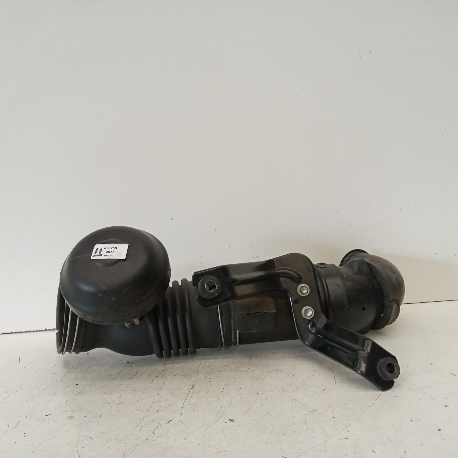 View Auto part Air Cleaner Duct/Hos Toyota Hilux 2011