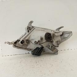 View Auto part Right Headlamp Toyota Hilux 2011