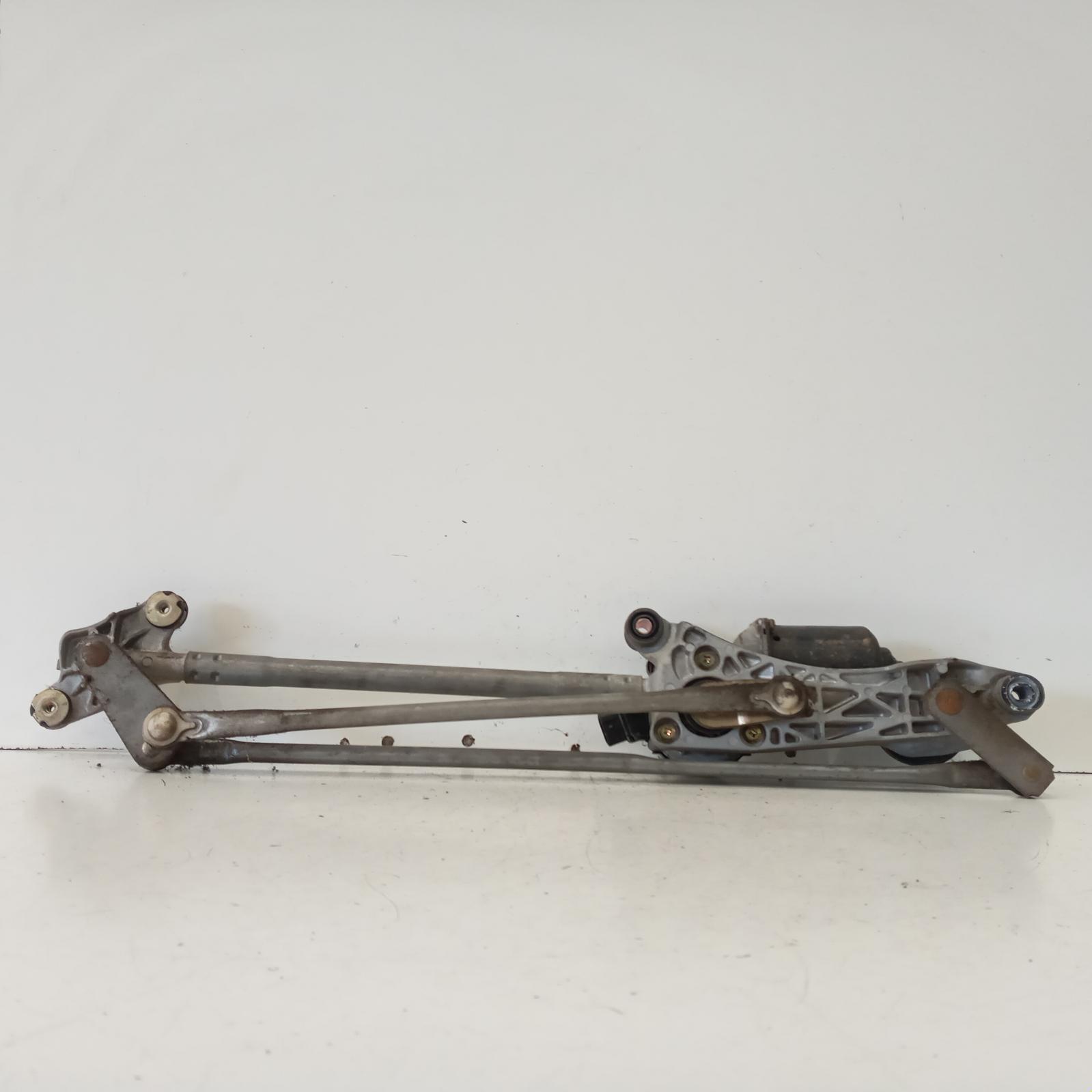 View Auto part Wiper Motor Lexus Es300 (92-05) 2004