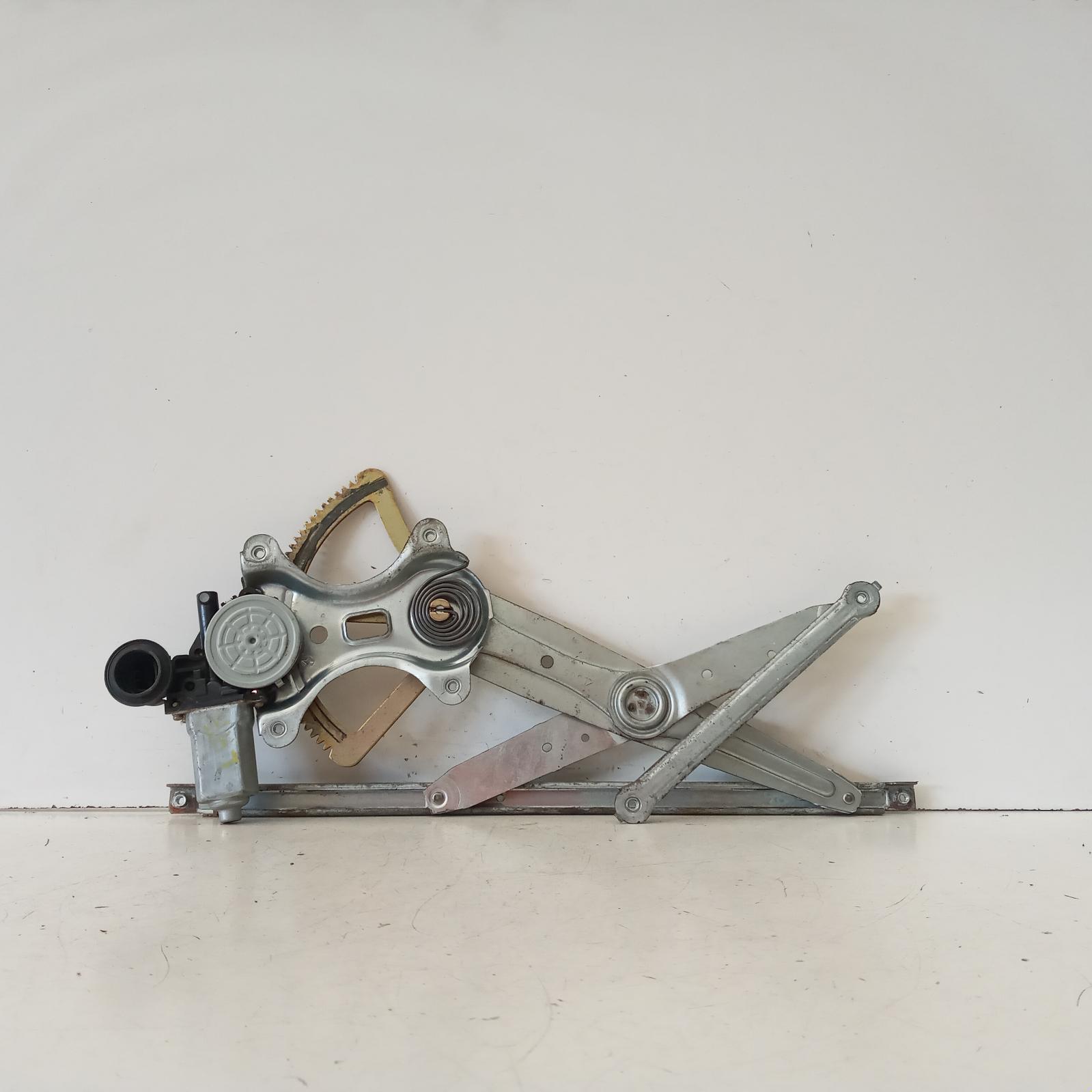 View Auto part Left Front Window Reg/Motor Lexus Es300 (92-05) 2004