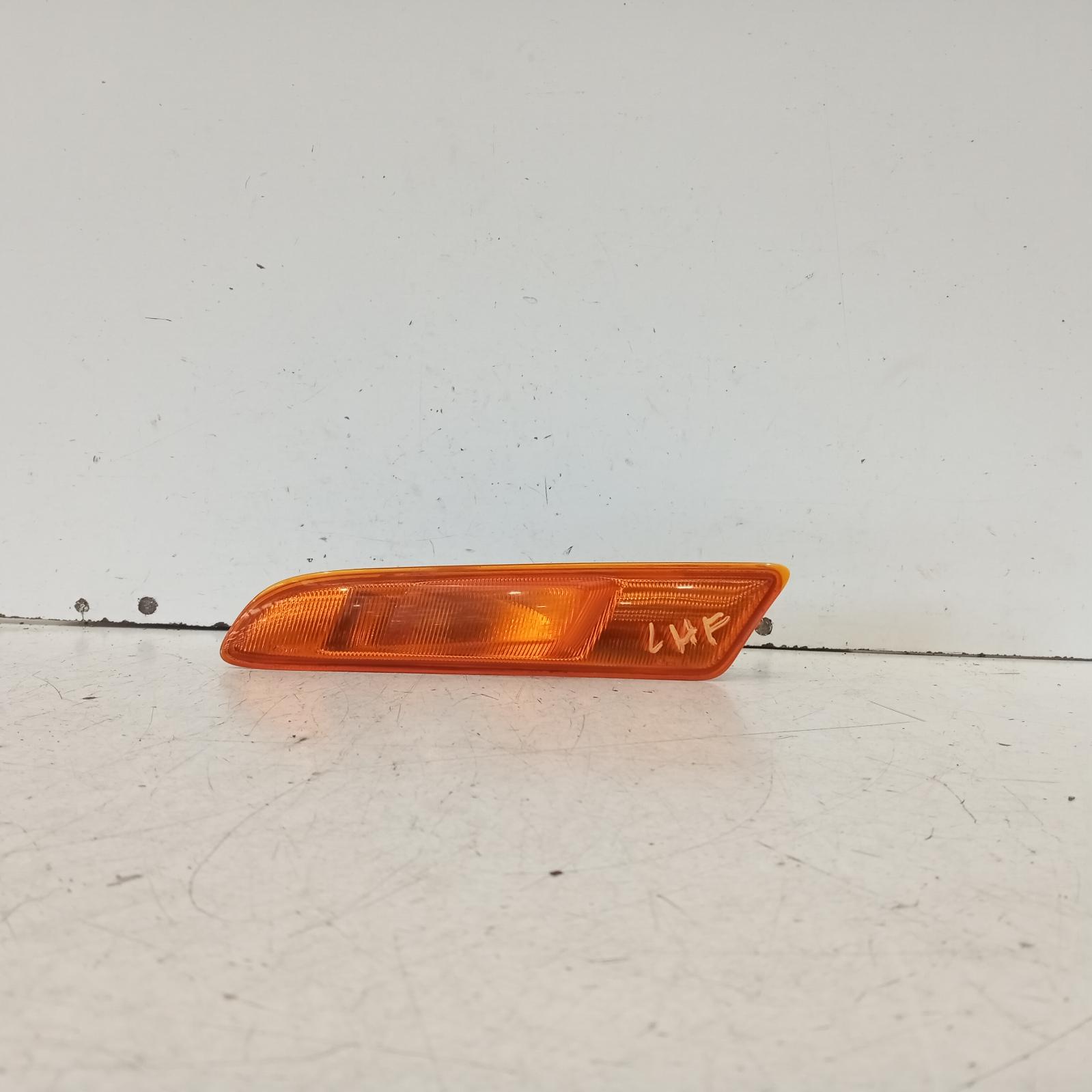 View Auto part Left Indicator/Fog/Side Lexus Es300 (92-05) 2004