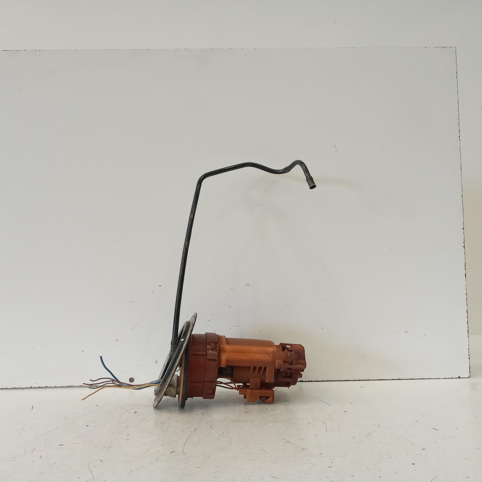 View Auto part Fuel Pump Lexus Es300 (92-05) 2004