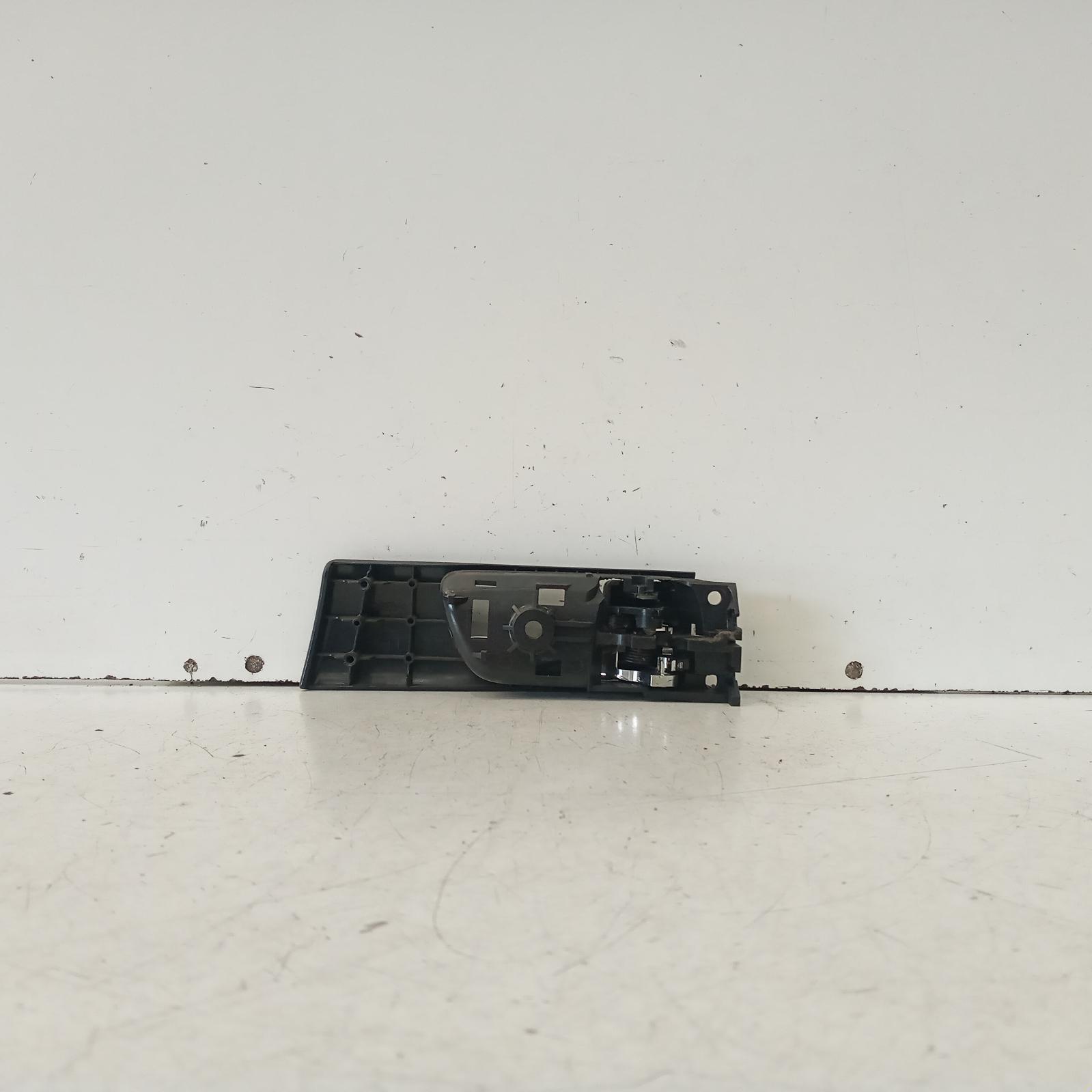 View Auto part Door Handle Lexus Es300 (92-05) 2004