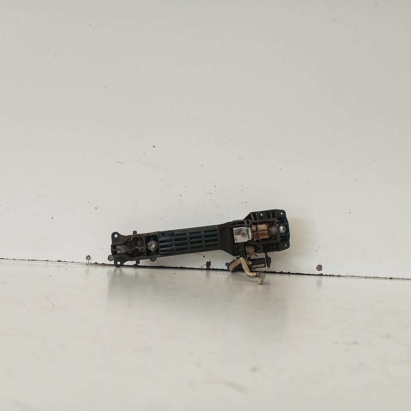 View Auto part Door Handle Lexus Es300 (92-05) 2004