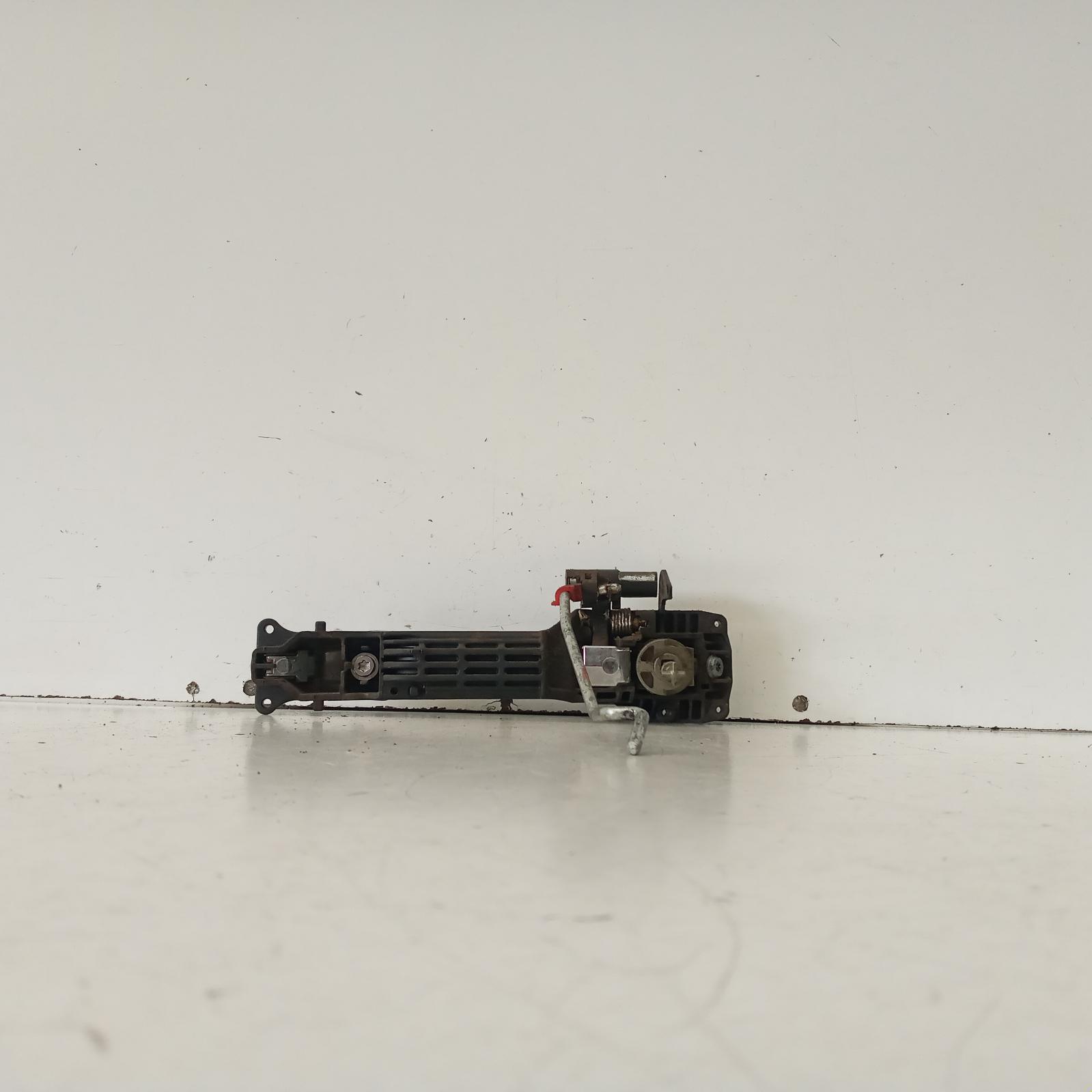 View Auto part Door Handle Lexus Es300 (92-05) 2004