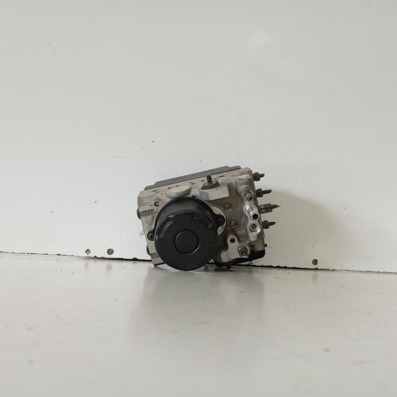 View Auto part Abs Pump/Modulator Lexus Es300 (92-05) 2004