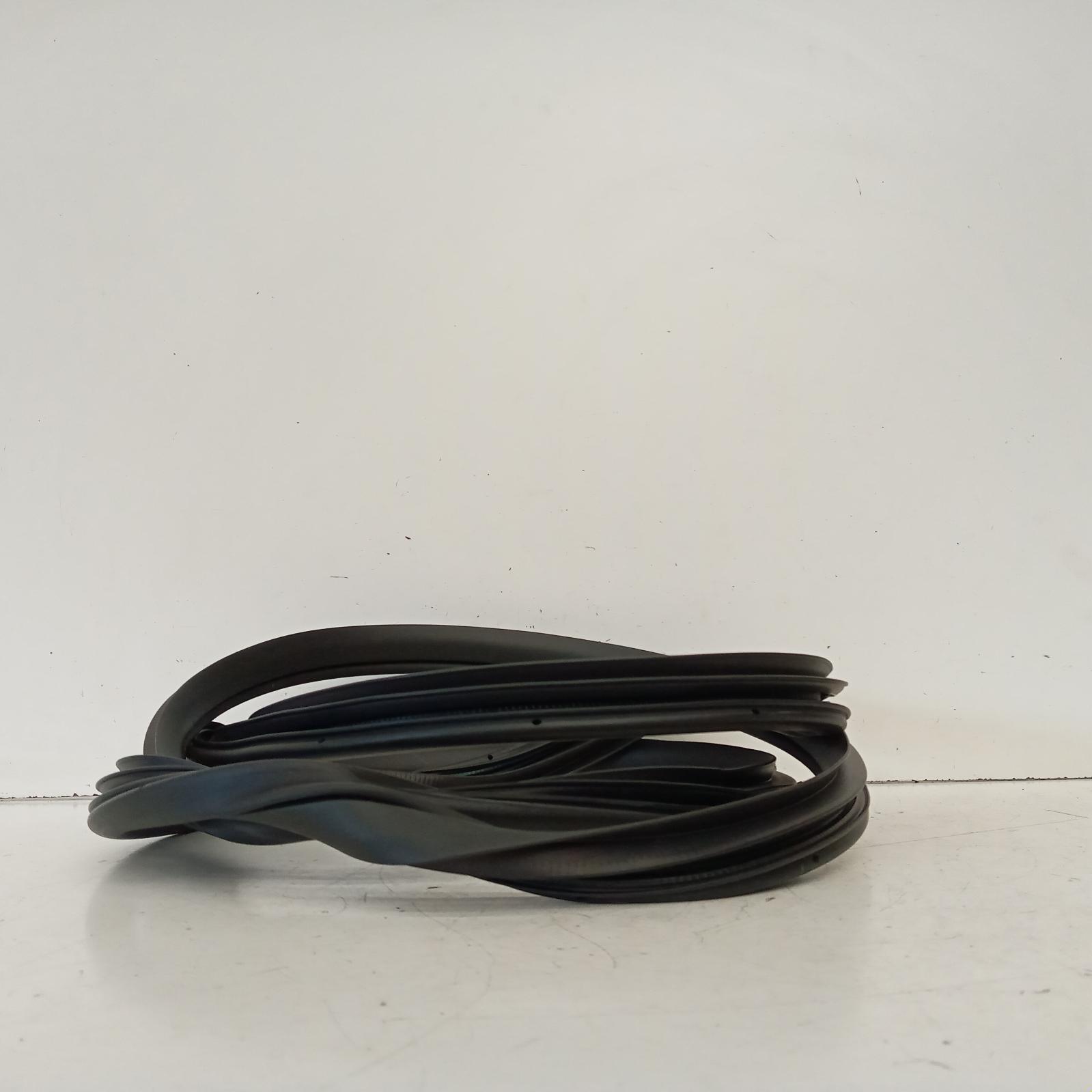 2024 Kia Cerato Door/Tailgate Seal View Auto part Door/Tailgate Seal Kia Cerato 2024