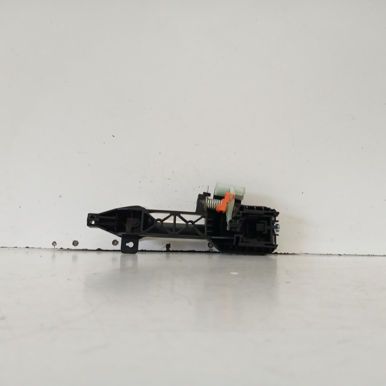 View Auto part Door Handle Kia Cerato 2024
