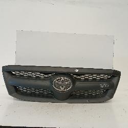 View Auto part Grille Toyota Hilux 2006