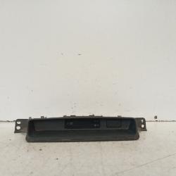 View Auto part Clock Toyota Hilux 2006