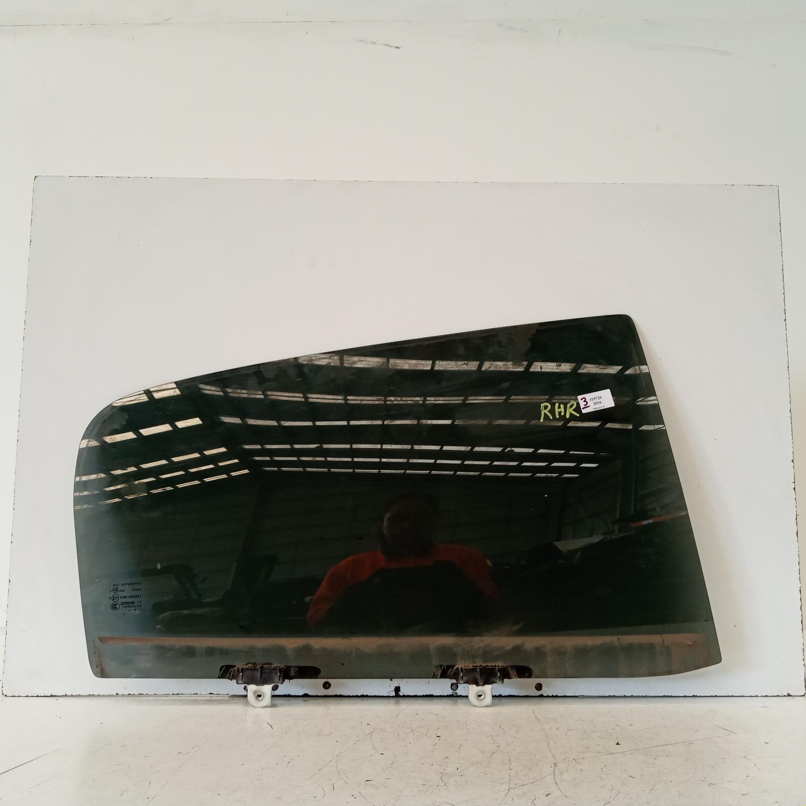 2016 Mitsubishi Mirage Right Rear Door Window View Auto part Right Rear Door Window Mitsubishi Mirage 2016