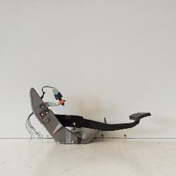 View Auto part Pedal Assembly Mitsubishi Mirage 2016