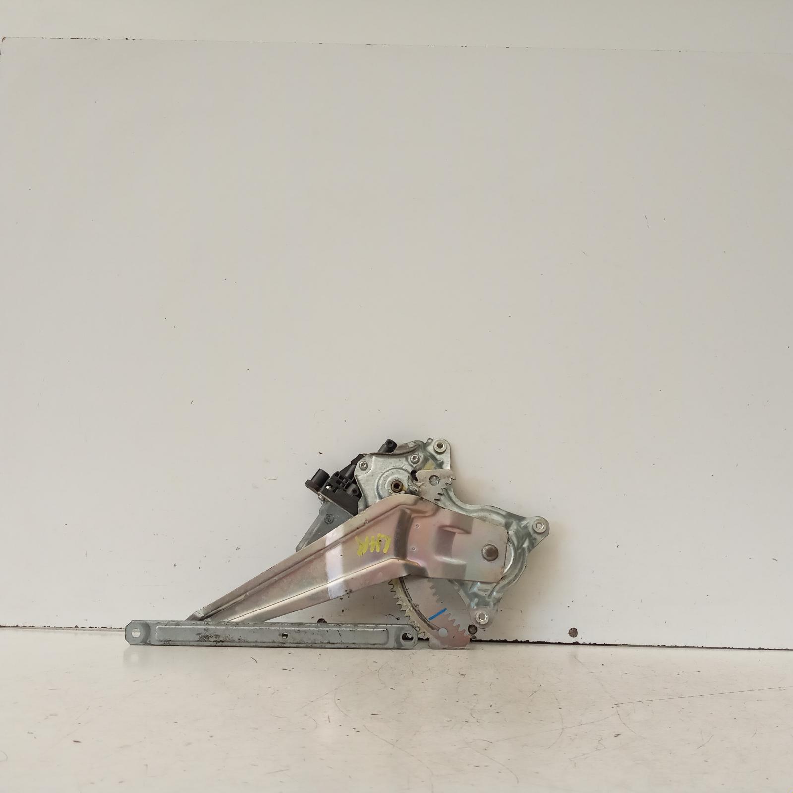 View Auto part Left Rear Wnd Reg/Motor Mitsubishi Mirage 2016