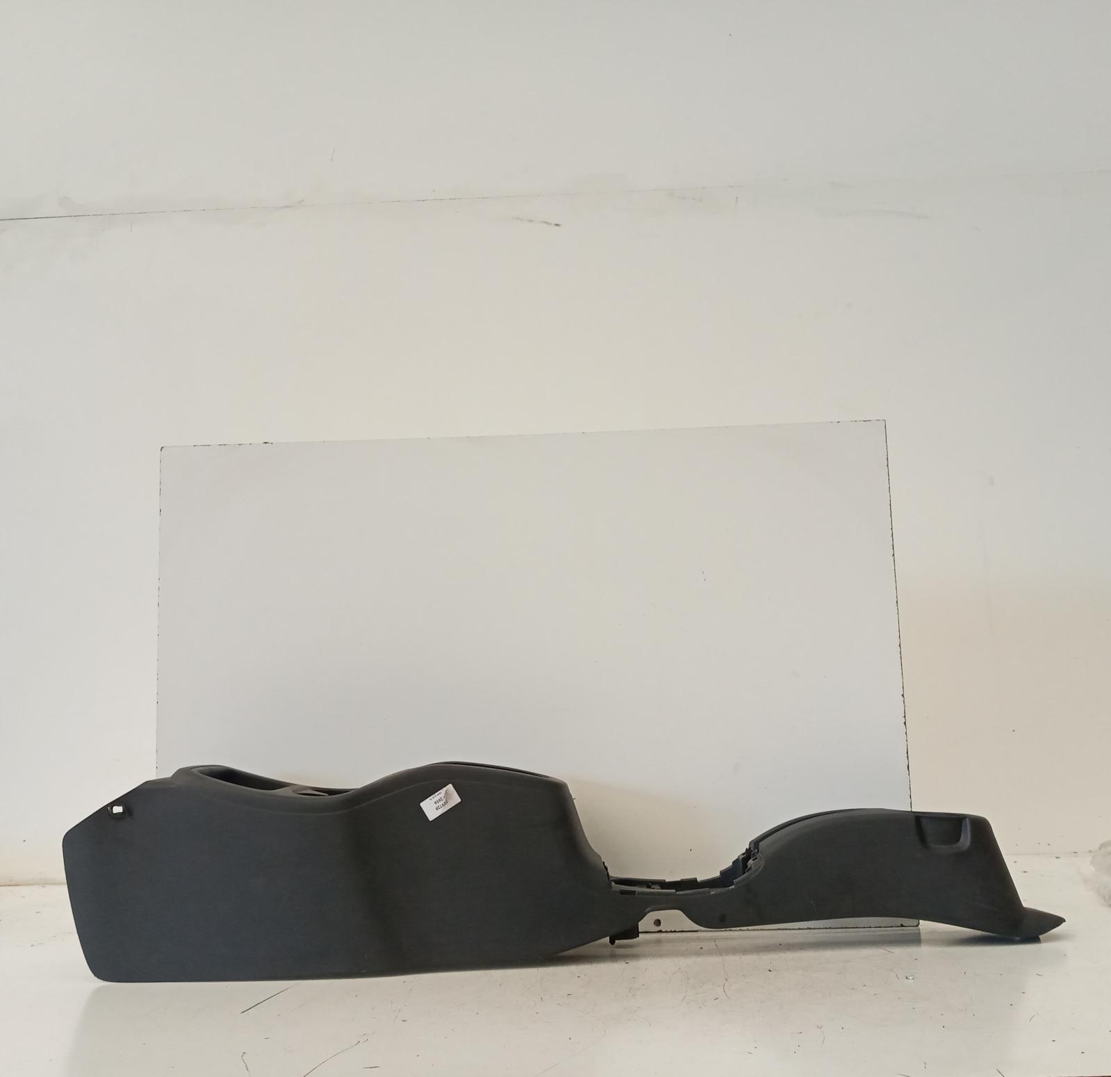 View Auto part Console Mitsubishi Mirage 2016