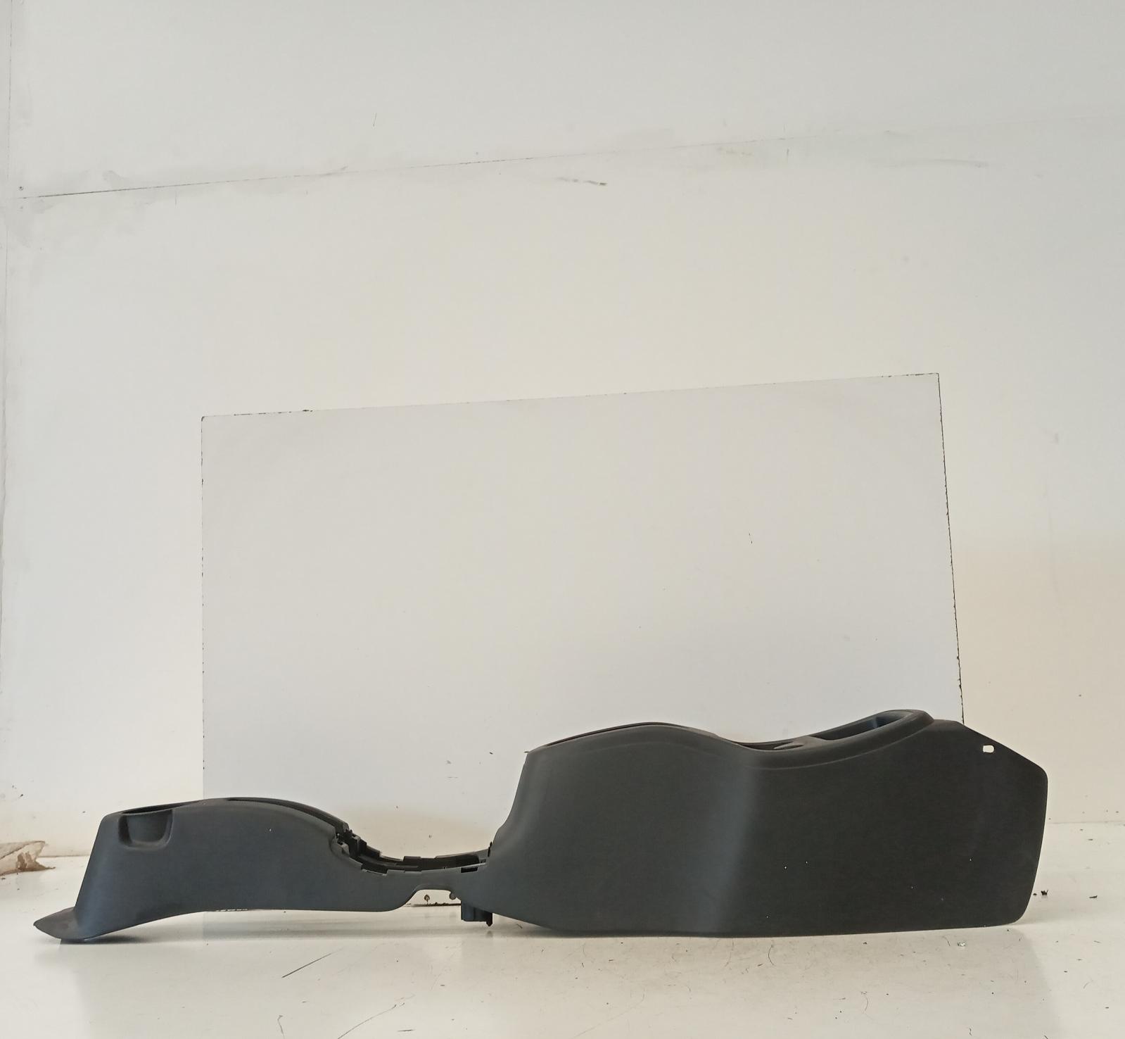 View Auto part Console Mitsubishi Mirage 2016