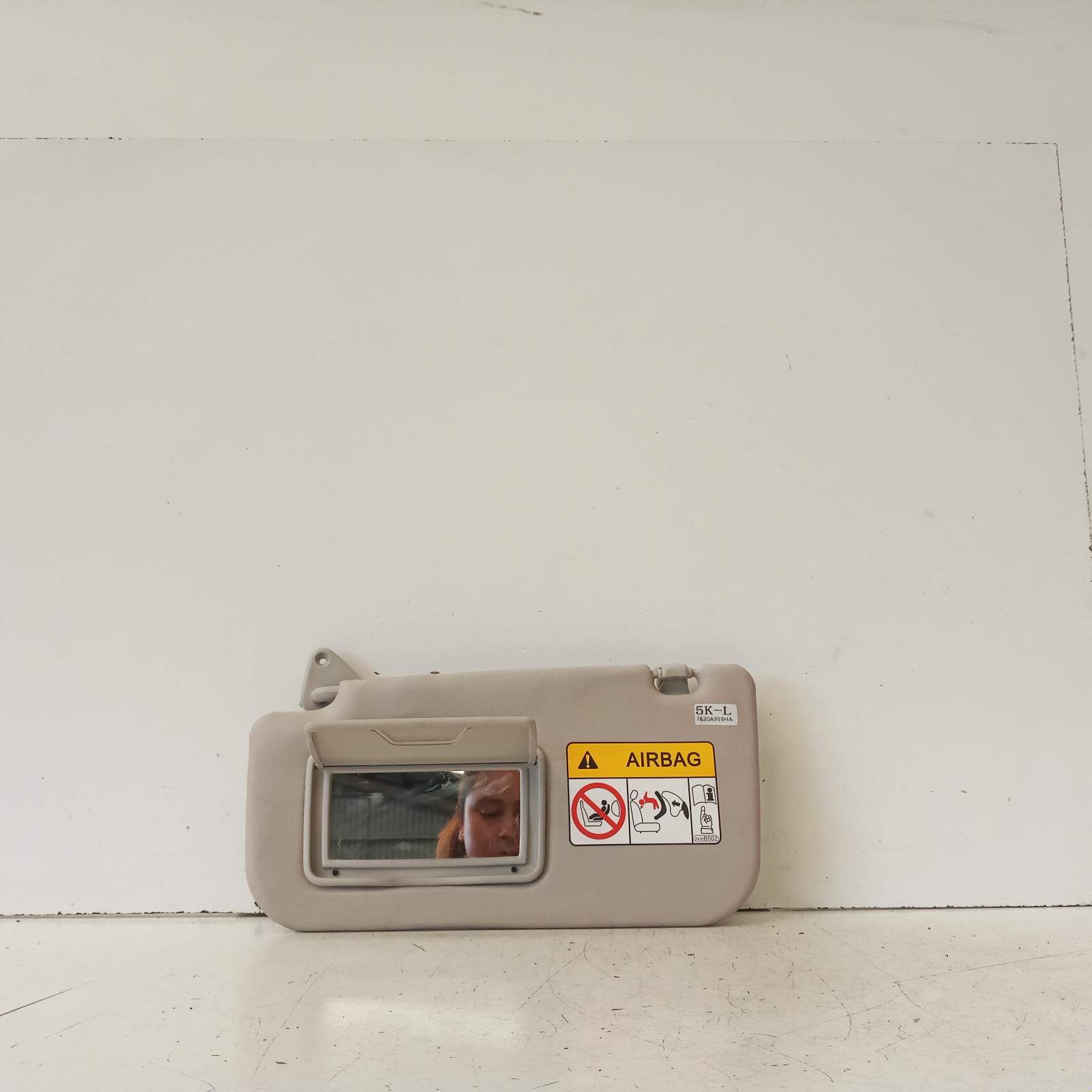2016 Mitsubishi Mirage Sunvisor View Auto part Sunvisor Mitsubishi Mirage 2016