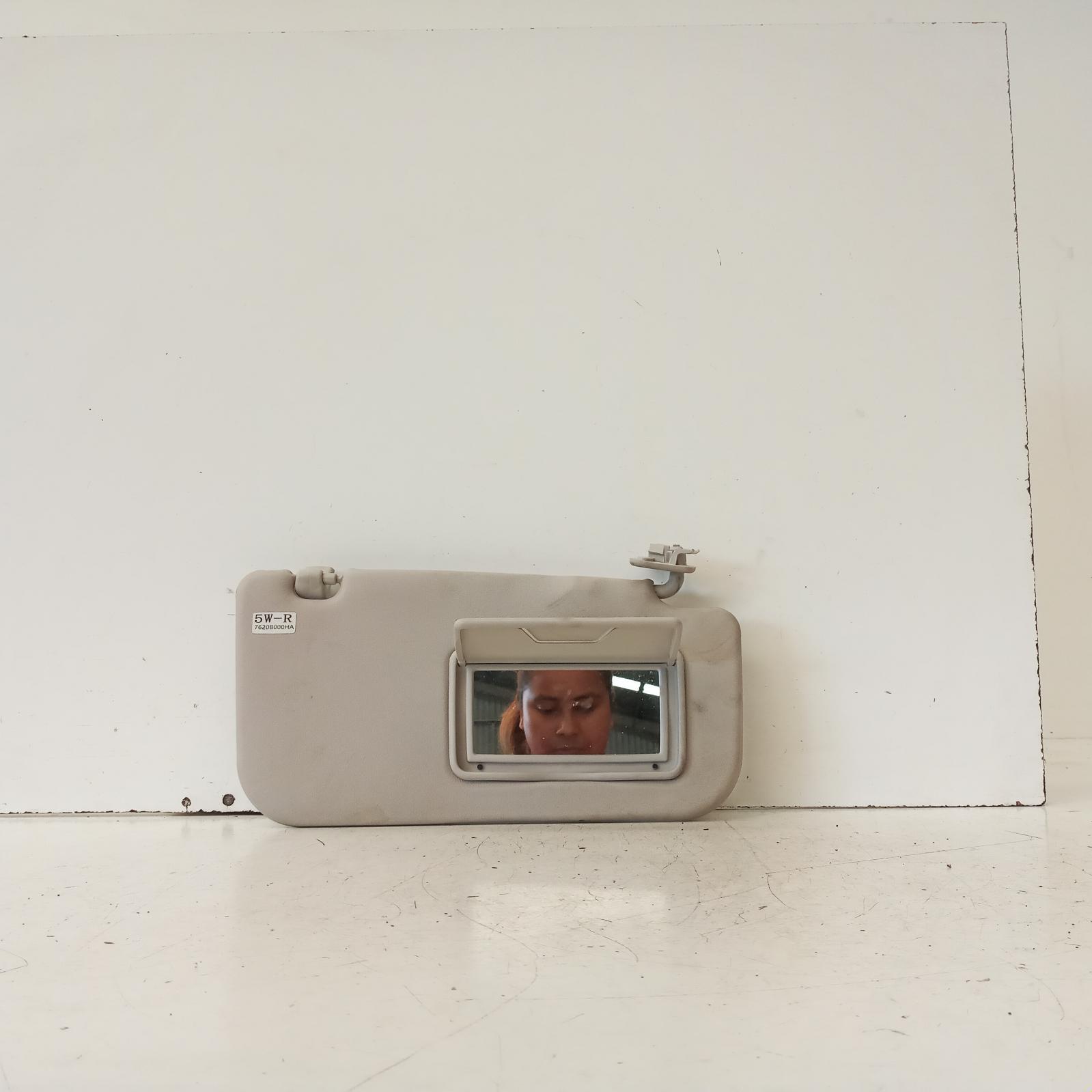 2016 Mitsubishi Mirage Sunvisor View Auto part Sunvisor Mitsubishi Mirage 2016