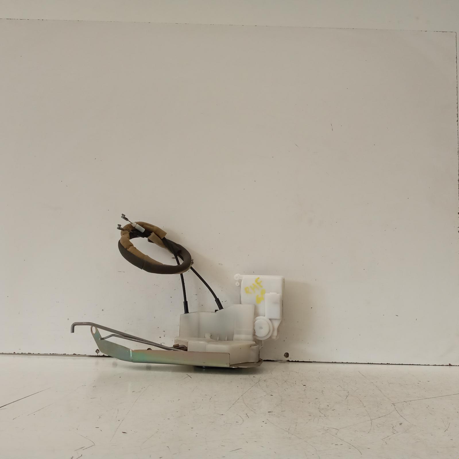 View Auto part Door/Boot/Gate Lock Mazda Cx9 2015