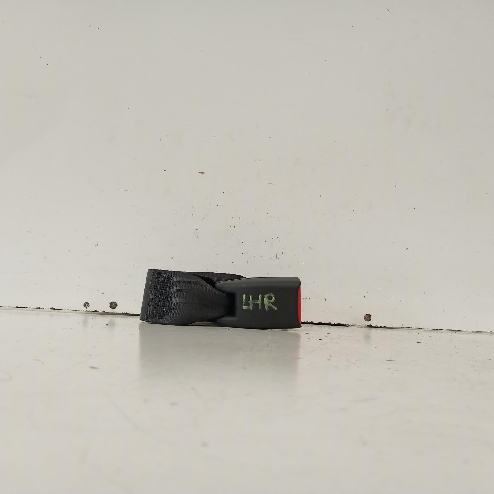 View Auto part Seatbelt/Stalk Mazda Cx9 2015