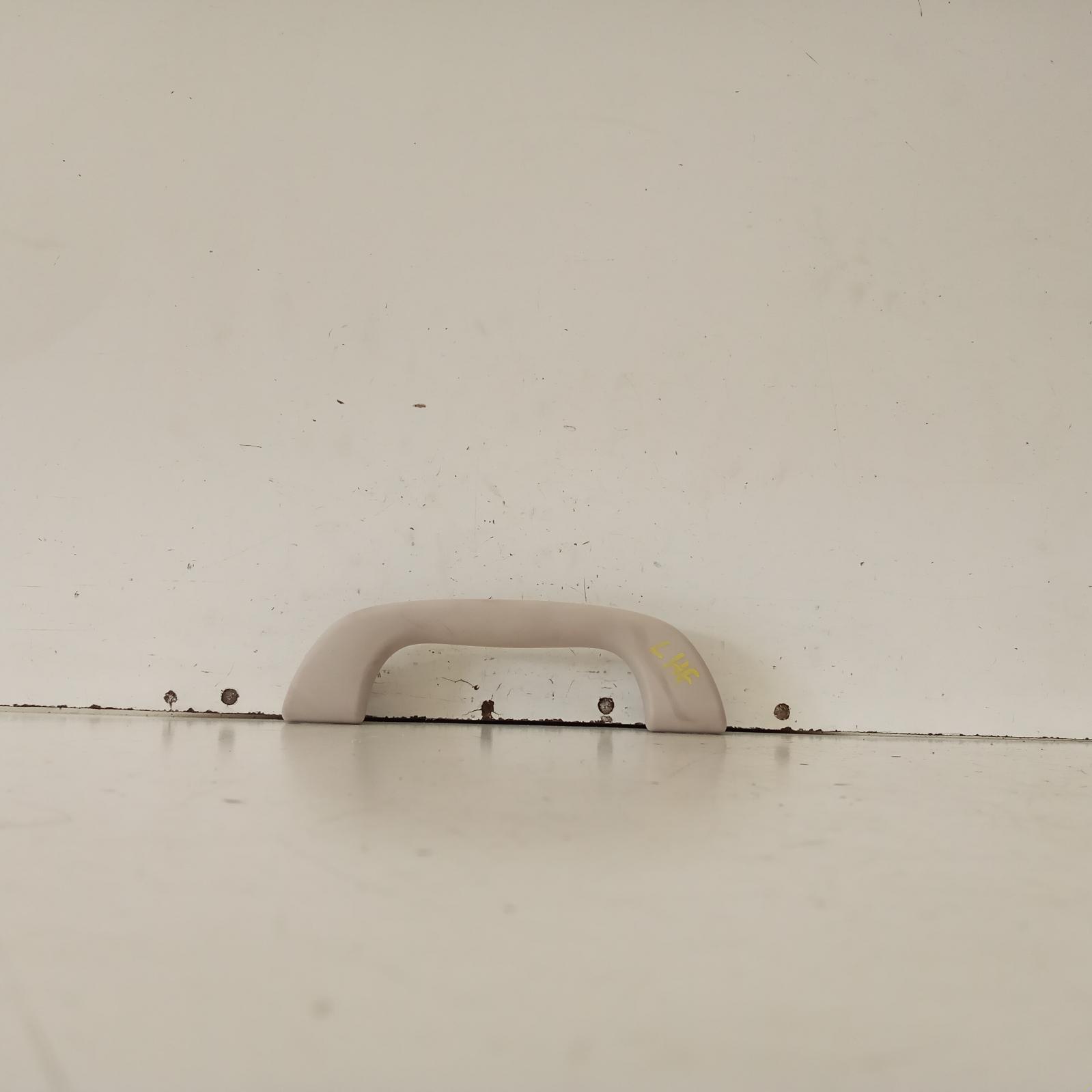 View Auto part Grab Handle Mazda Cx9 2015