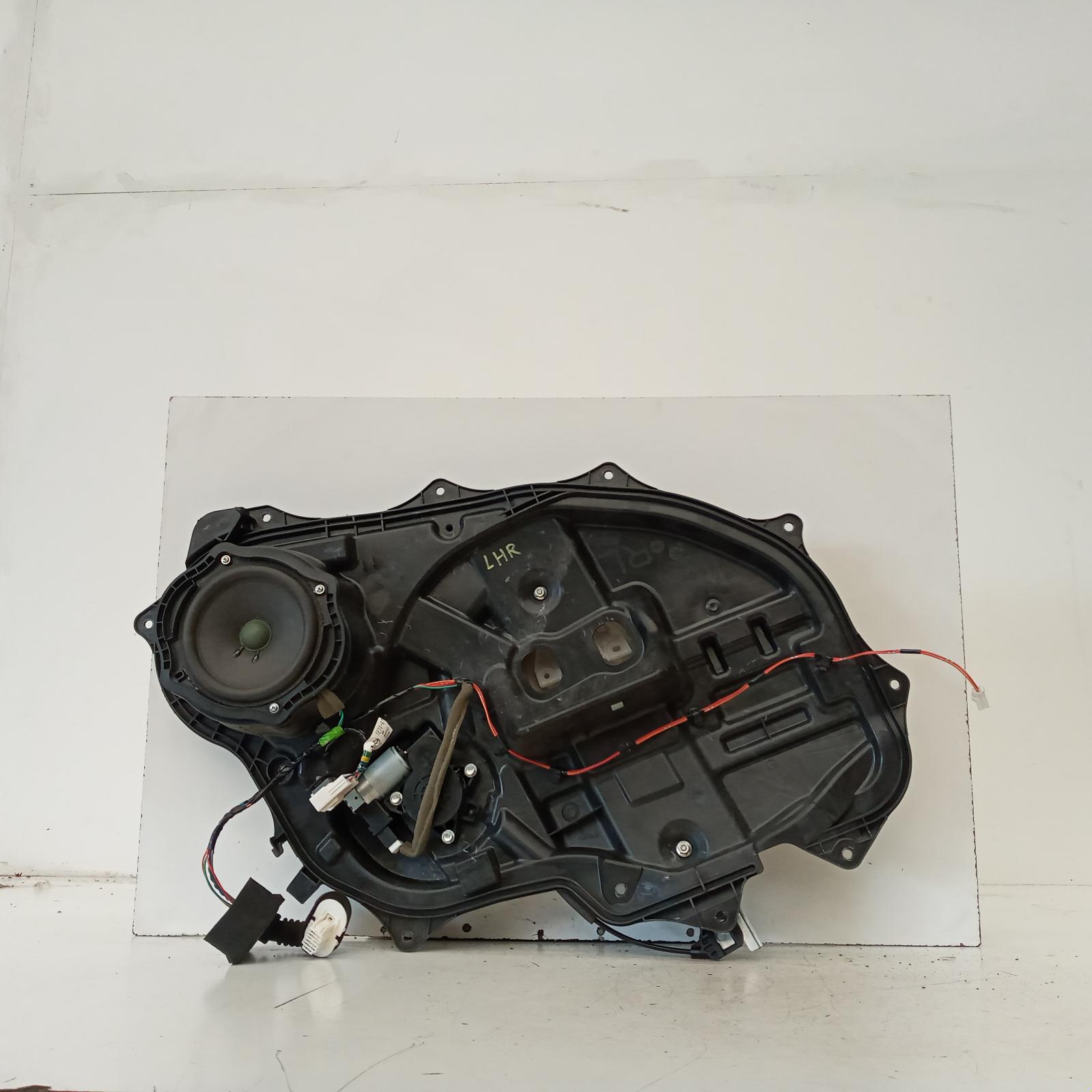 View Auto part Left Rear Wnd Reg/Motor Mazda Cx9 2015