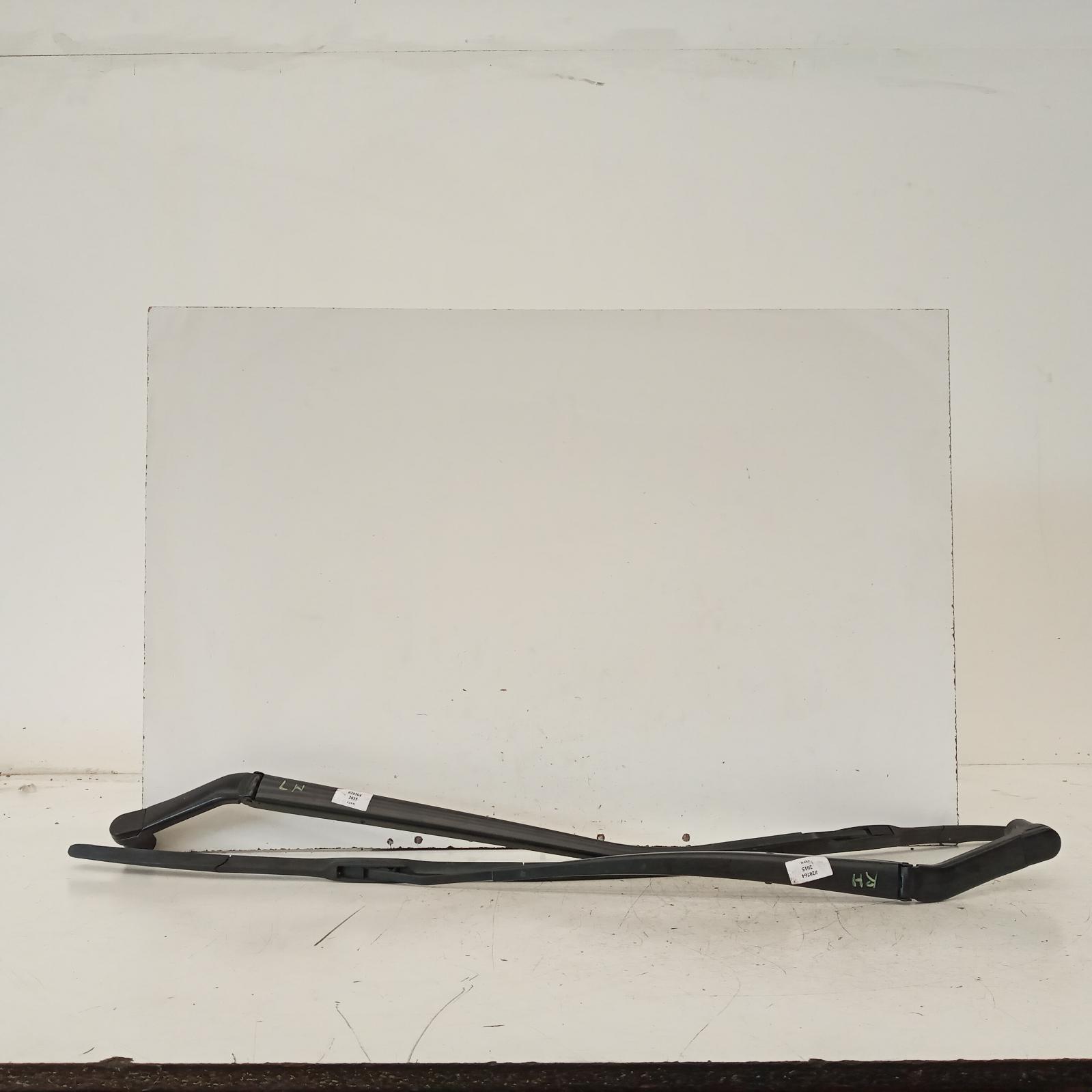 View Auto part Wiper Arm Mazda Cx9 2015