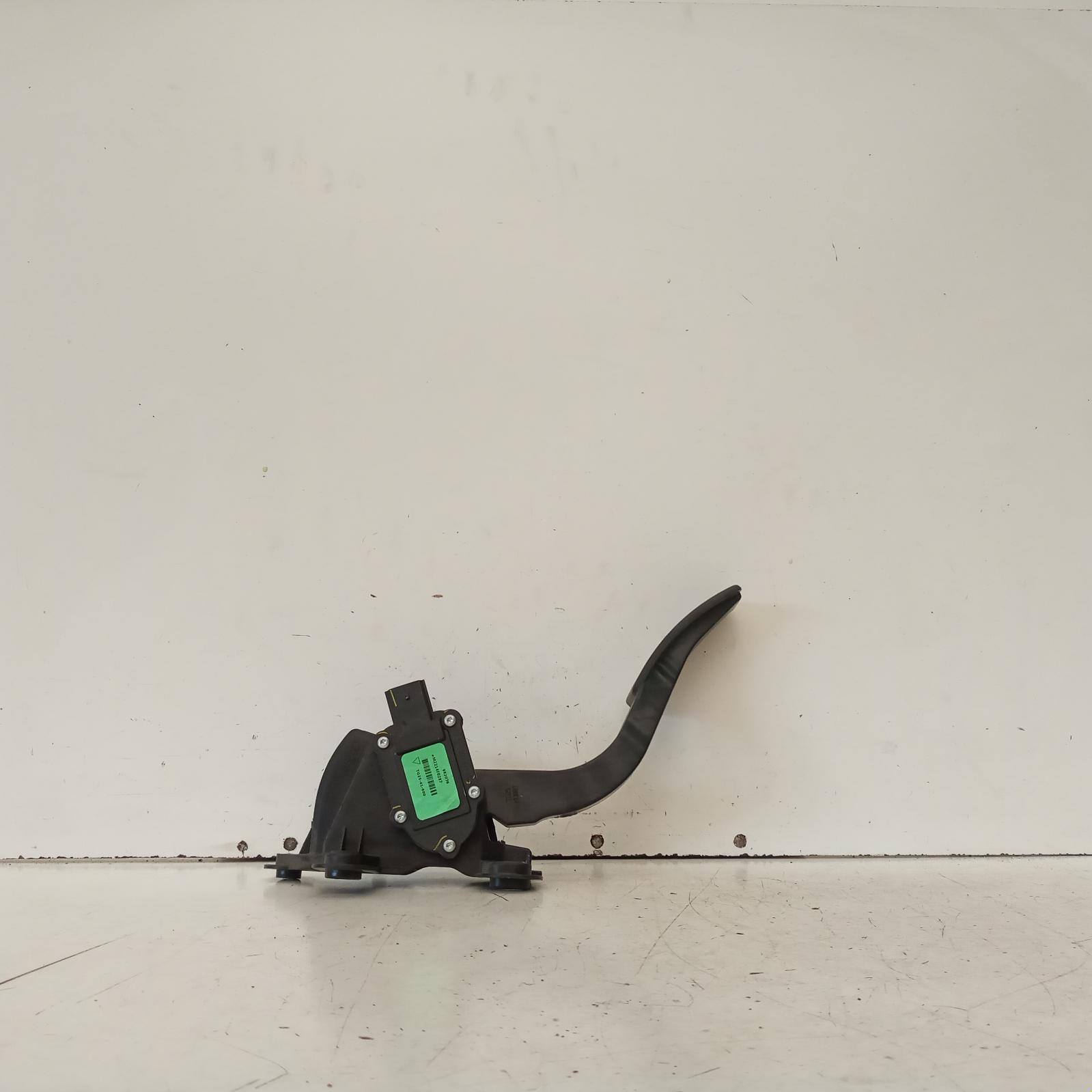 View Auto part Pedal Assembly Mazda Cx9 2015